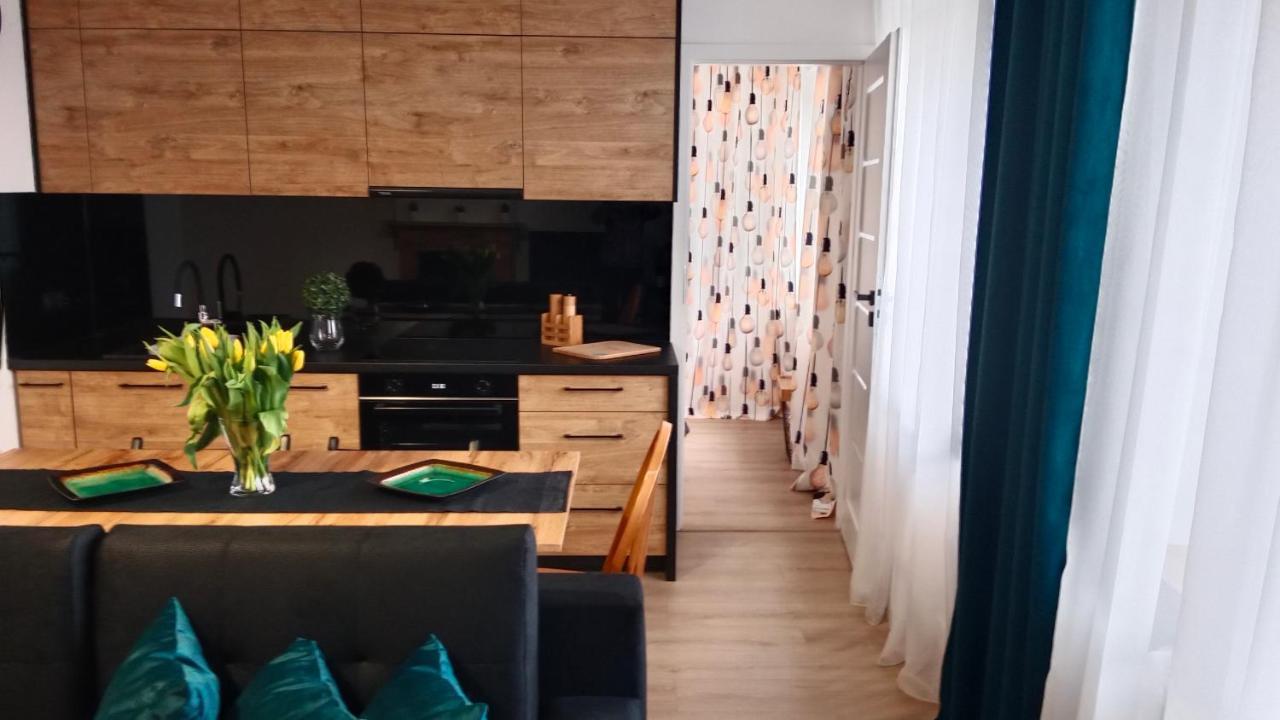 Apartament Dwupokojowy Ostrowiec Świętokrzyski المظهر الخارجي الصورة
